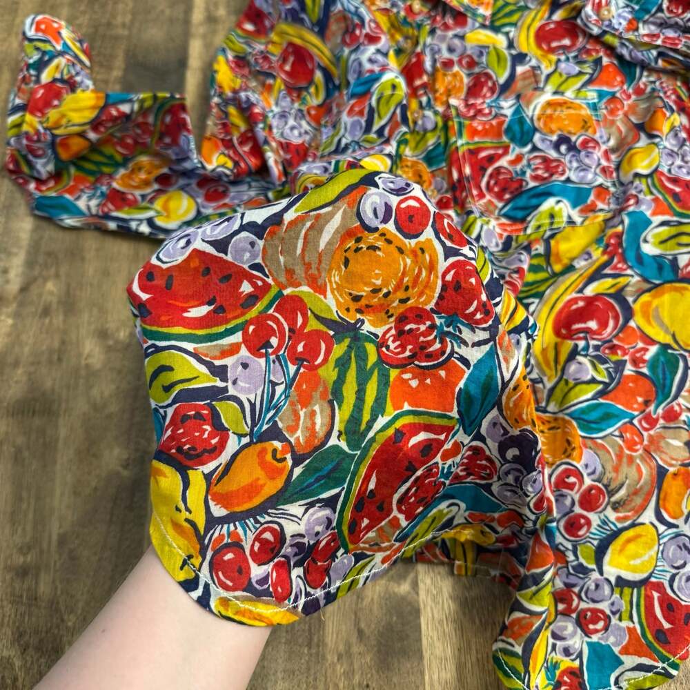 VTG LizWear Fruit All Over Print Button Front Shirt 100% Cotton Petite Medium - Picture 6 of 9